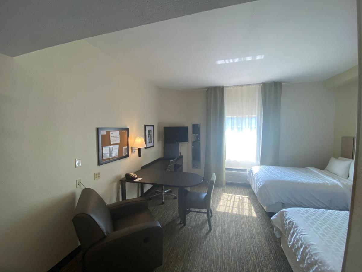 Studio - Non-Smoking at Candlewood Suites Hattiesburg, an IHG Hotel