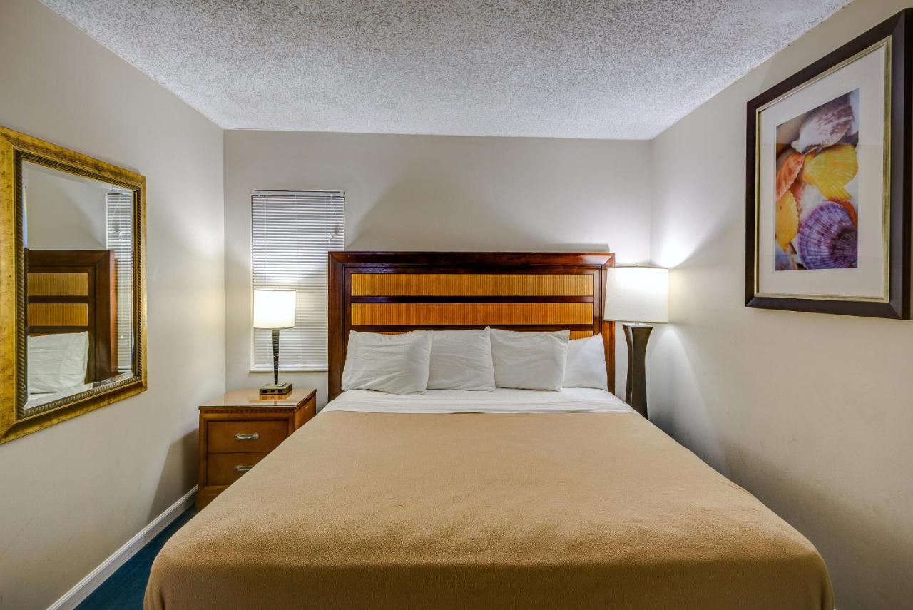 Junior Suite with Ocean View at Beach Quarters Daytona