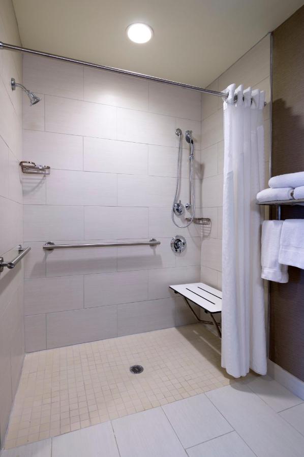 Suite - Mobility Access Roll in Shower/Non-Smoking at Holiday Inn Express Hotel & Suites Philadelphia – King of Prussia by IHG