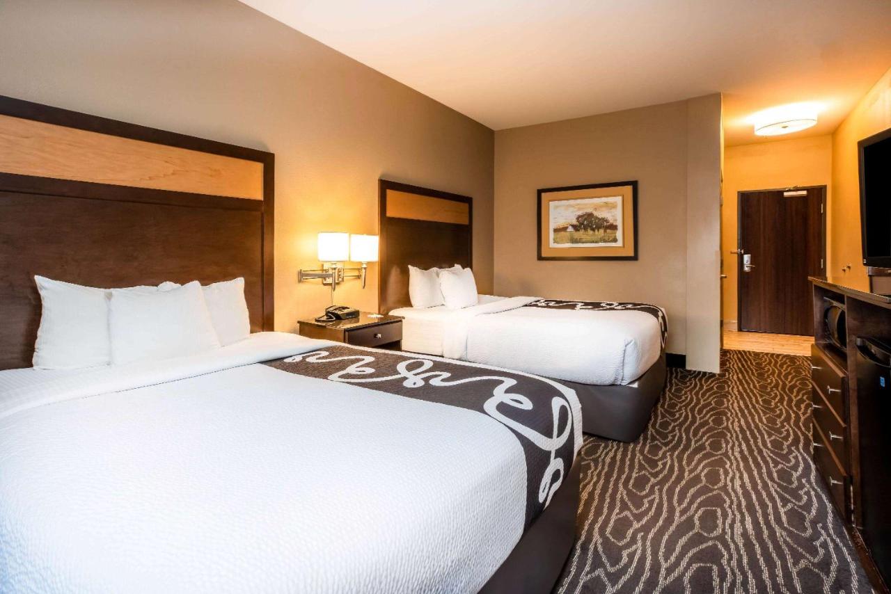 Queen Room with Two Queen Beds at La Quinta Inn & Suites by Wyndham Eugene