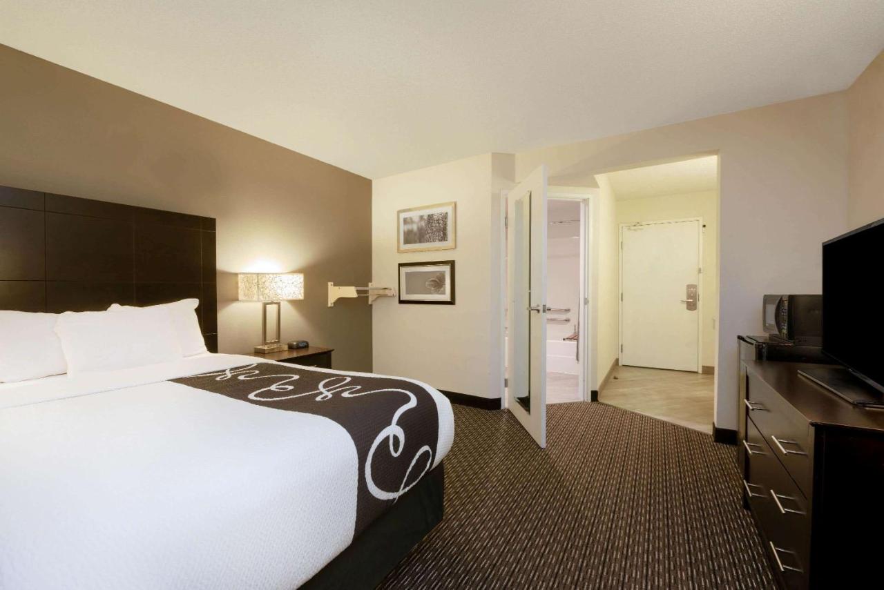 Double Room - Disability Access at La Quinta Inn & Suites by Wyndham Cleveland Macedonia