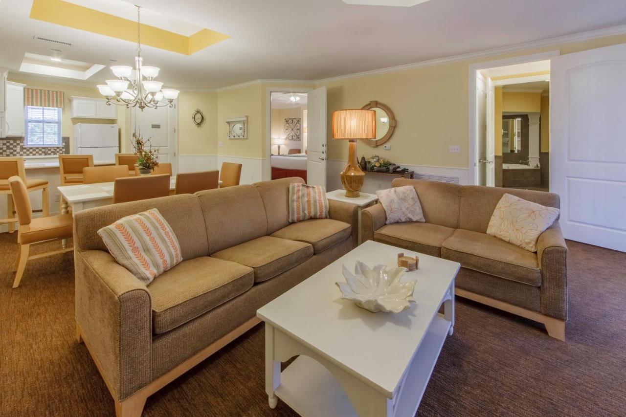 Two-Bedroom Villa Grand with Two King Beds at Holiday Inn Club Vacations Piney Shores Resort at Lake Conroe, an IHG Hotel