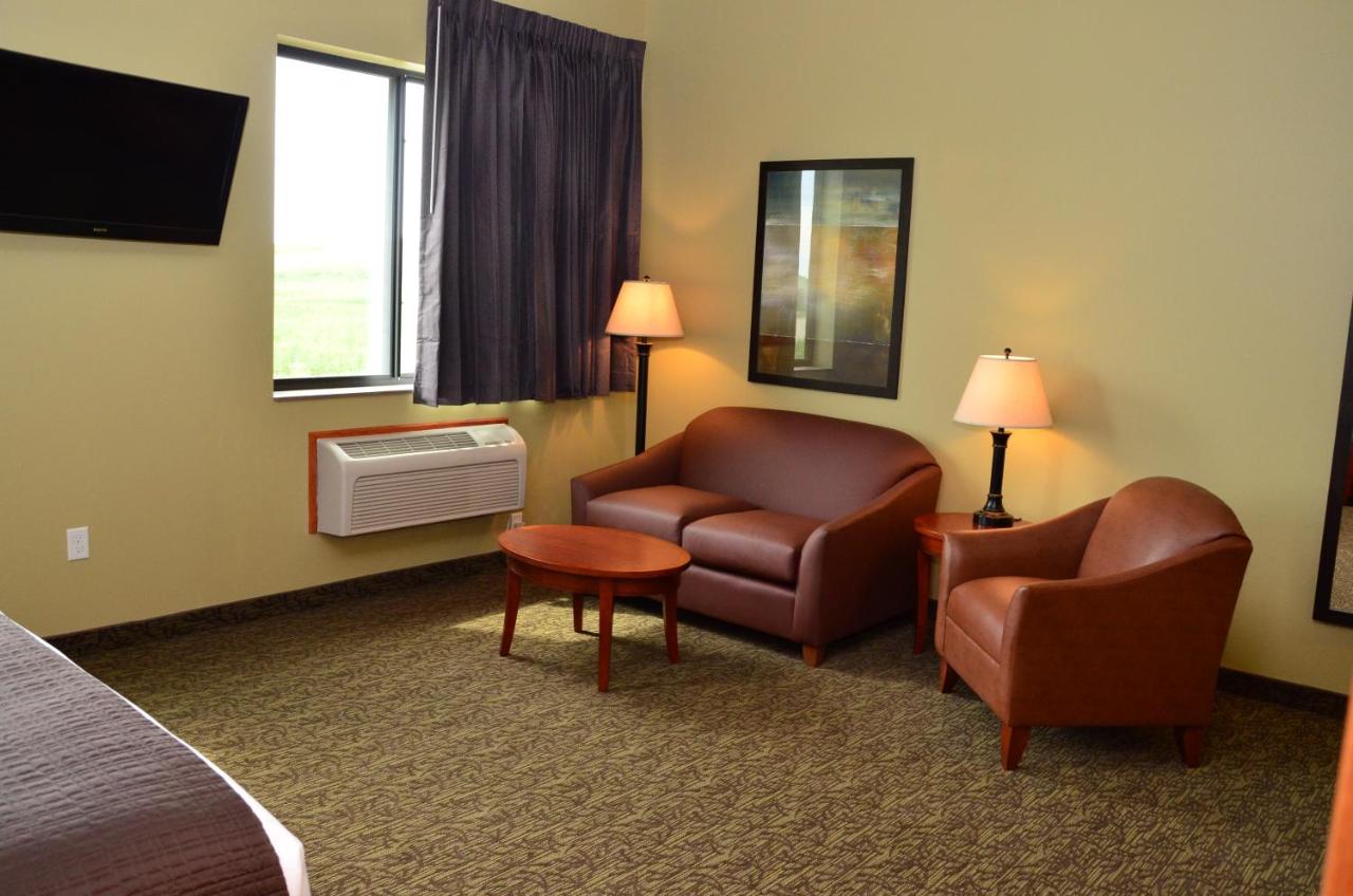 King Suite at Cobblestone Inn & Suites - Newton