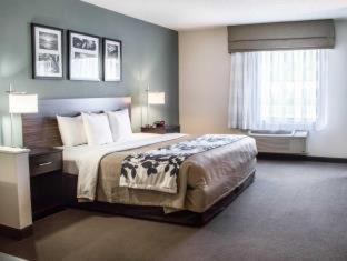 Room #49215212 at Sleep Inn & Suites Monticello
