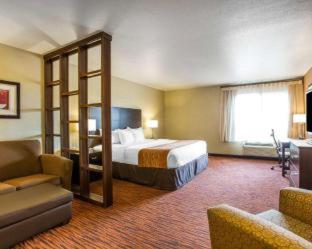 Room #27587406 at Comfort Suites Clovis - Fresno