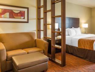 Room #27587406 at Comfort Suites Clovis - Fresno