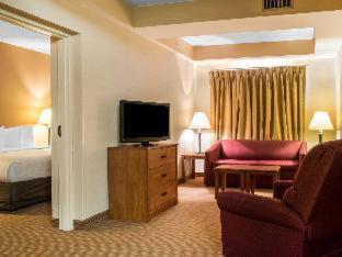 Room #49129604 at MainStay Suites Of Lancaster County