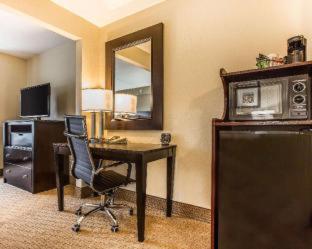 Room #118963107 at Comfort Suites Morrow - Atlanta South