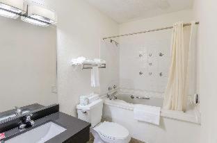 Room #45910713 at Econo Lodge Glade Springs I-81