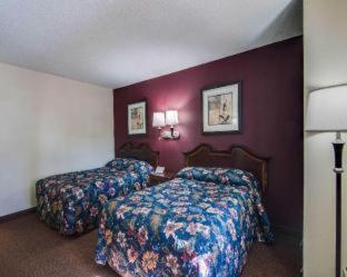 Room #45910713 at Econo Lodge Glade Springs I-81