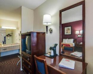 Room #45910713 at Econo Lodge Glade Springs I-81
