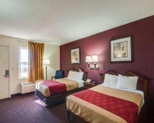 Room #45910715 at Econo Lodge Glade Springs I-81