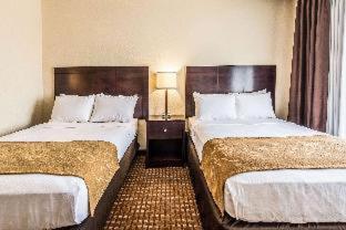 Room #49002217 at SureStay by Best Western Marion