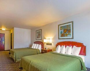 Room #45885906 at Quality Inn & Suites Salt Lake City Airport West