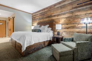 Room #49081425 at Norfolk Lodge & Suites, an Ascend Collection Hotel