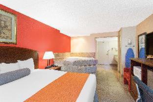 Room #2802718 at Howard Johnson by Wyndham Suffern