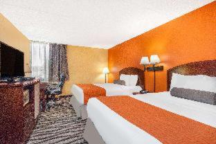 Room #2802719 at Howard Johnson by Wyndham Suffern