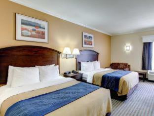 Room #49187009 at Comfort Inn Corsicana East
