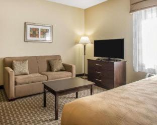 Room #135894809 at MainStay Suites Meridian - Bonita Lakes