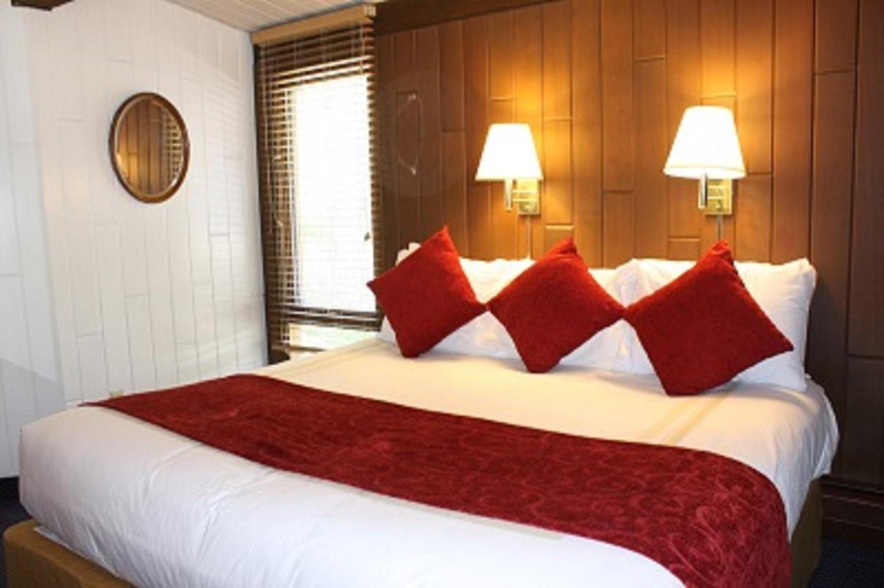 Two-Bedroom Condo With Bathroom at St. Moritz Lodge & Condominiums