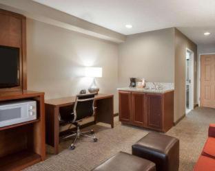 Room #30239015 at Comfort Suites Airport