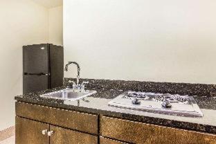 Room #49160605 at Comfort Suites Clinton near Presbyterian College