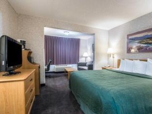 Room #24005912 at Quality Suites San Diego Otay Mesa