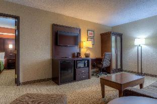 Room #52049814 at Comfort Inn & Suites Evansville Airport