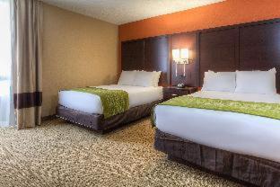 Room #52049815 at Comfort Inn & Suites Evansville Airport