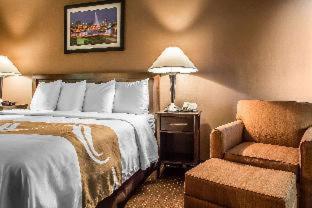 Room #24655009 at Quality Inn Elgin I-90