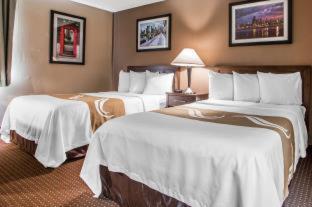 Room #24655010 at Quality Inn Elgin I-90