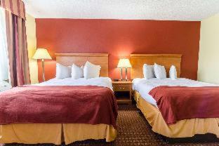 Room #34429124 at Rodeway Inn & Suites Jacksonville near Camp Lejeune