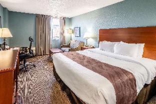 Room #48929609 at Quality Inn and Suites Garden of the Gods