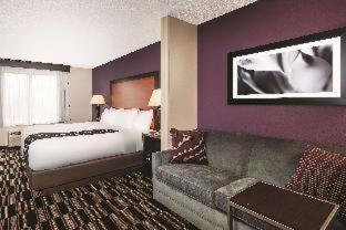 Room #5749633 at La Quinta Inn & Suites by Wyndham Norwich-Plainfield-Casino