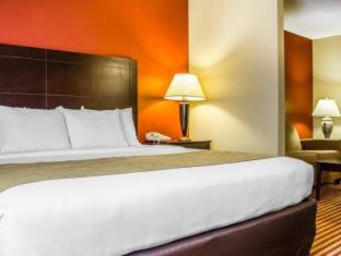 Room #48936709 at Comfort Inn & Suites