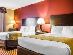 Room #48936714 at Comfort Inn & Suites
