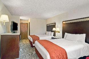 Room #53284819 at Baymont by Wyndham Washington Court House