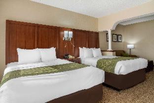 Room #48961814 at Comfort Suites Woodstock - Atlanta North