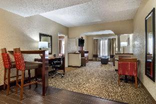 Room #48961817 at Comfort Suites Woodstock - Atlanta North