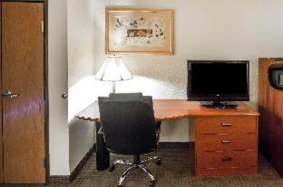 Room #49007108 at Quality Inn