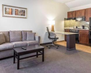Room #158706904 at MainStay Suites Pittsburgh Airport