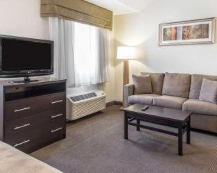 Room #158706904 at MainStay Suites Pittsburgh Airport