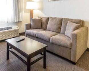 Room #158706904 at MainStay Suites Pittsburgh Airport