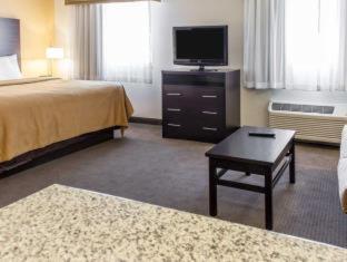 Room #158706904 at MainStay Suites Pittsburgh Airport