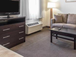 Room #158706904 at MainStay Suites Pittsburgh Airport