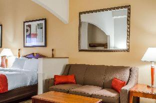 Room #49129309 at Comfort Suites State College near Penn State