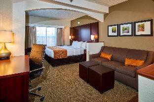 Room #49129311 at Comfort Suites State College near Penn State
