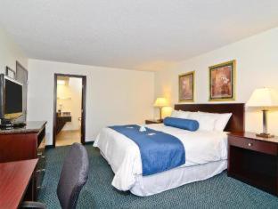 Room #32648618 at Best Western Gas City