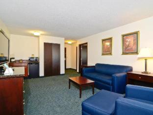 Room #32648619 at Best Western Gas City