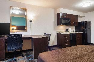 Room #288191809 at Suburban Studios Monaca - Pittsburgh